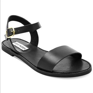 Steve Madden Daffodil sandals